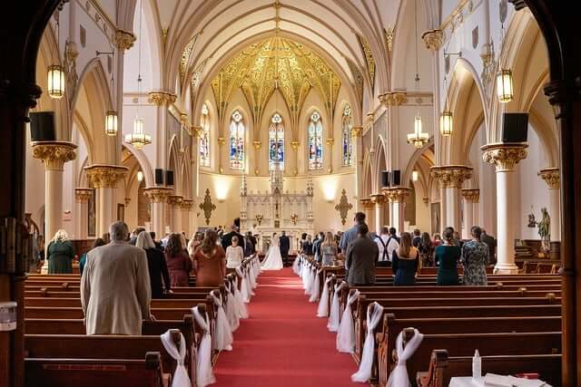 Imagen destacada del post: Iglesias Católicas en Arkansas City, Kansas: Espiritualidad Cerca de Mi Ubicación